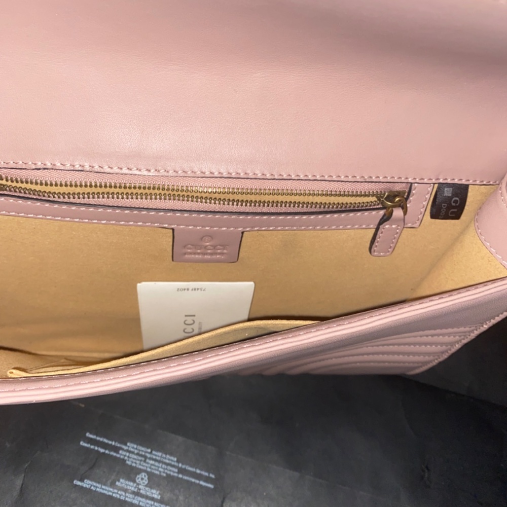 GUCCI Calfskin Matelasse GG Marmont Clutch Porcelain Rose - Picture 2 of 5